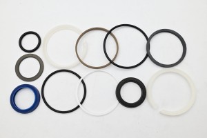 Zestaw uszczelnień siłownika pochyłu Komatsu FG15H