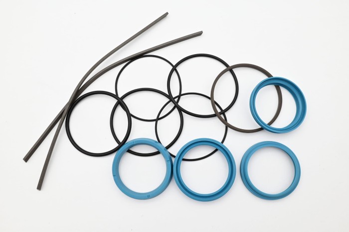 Zestaw uszczelnień siłownika skrętu Mitsubishi FG15N (EF34L) typ C