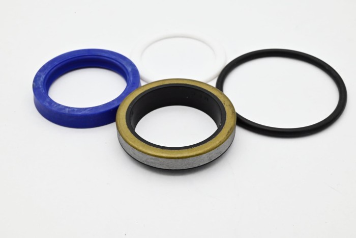 Zestaw uszczelnień siłownika podnoszenia Mitsubishi FG20 (EF17B) typ B 