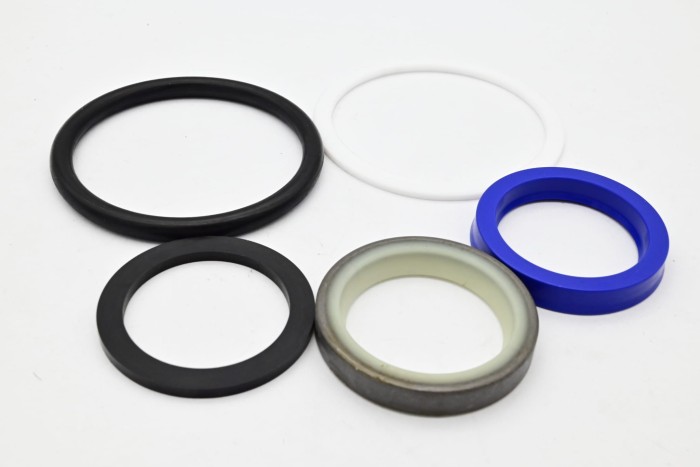 Zestaw uszczelnień siłownika pochyłu Mitsubishi FG20 (F17A) typ C