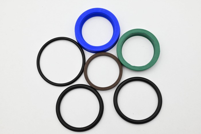 Zestaw uszczelnień siłownika podnoszenia Linde 391 typ B