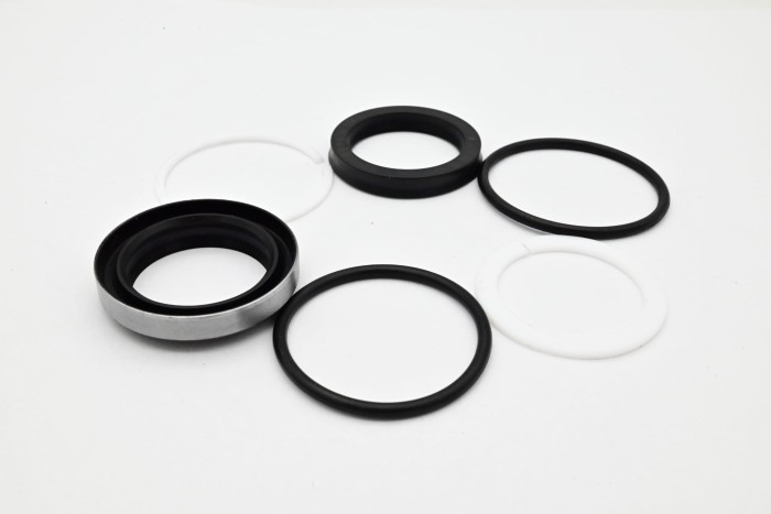 Zestaw uszczelnień siłownika podnoszenia Toyota 8FG10-18