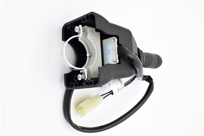 Przełącznik kierunku jazdy Hyundai 15L-7