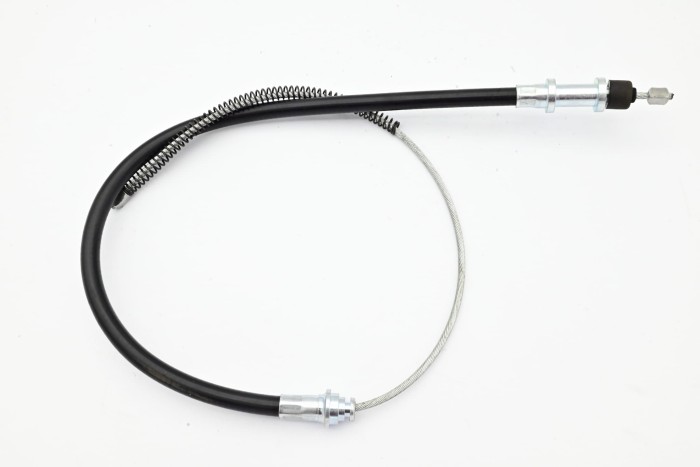 Linka hamulca ręcznego Toyota 4FG lewa
