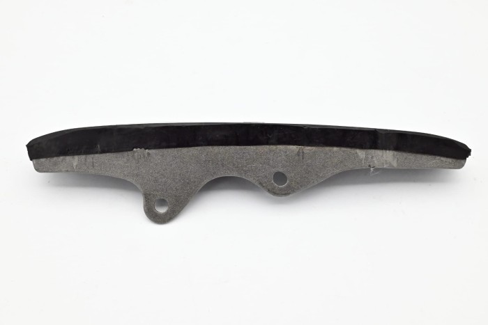 Ślizg łańcucha rozrządu mały Mitsubishi 4G52