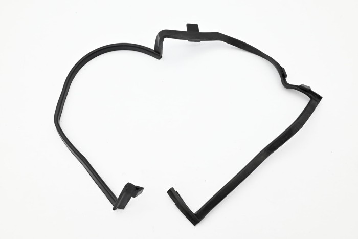 Uszczelka dekla rozrządu dolna Mazda FE