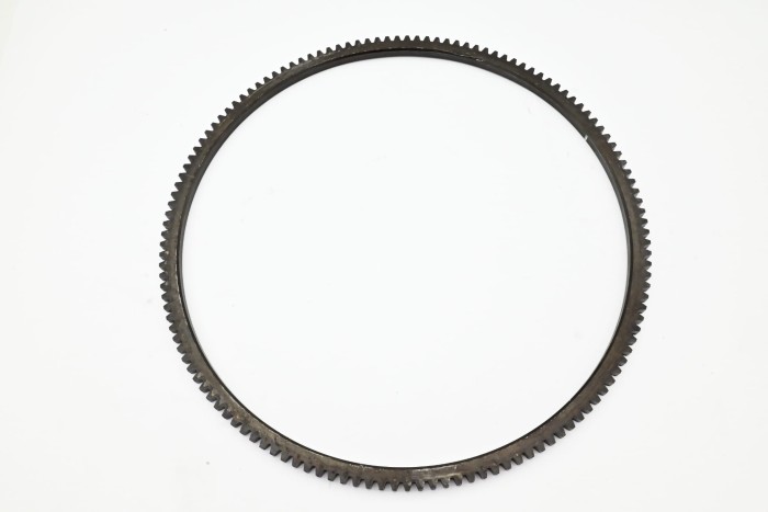 Wieniec zębaty koła zamachowego Nissan H20-II