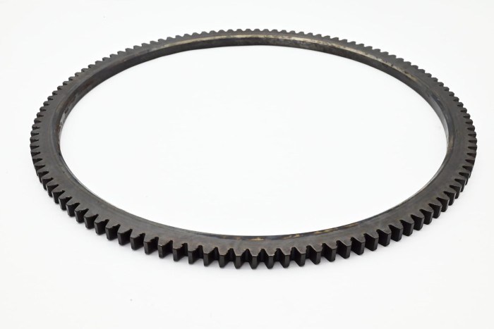 Wieniec zębaty koła zamachowego Toyota 4P Typ A