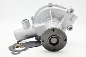 Pompa wody Nissan P40