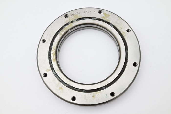 Łożysko mocowania silnika BT LSV