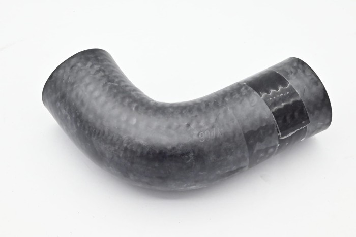 Przewód wodny pompa-blok Toyota 4Y