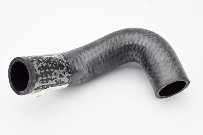 Przewód wodny pompa-blok Toyota 5K