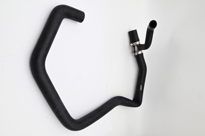 Przewód chłodnicy Linde 393 dolny