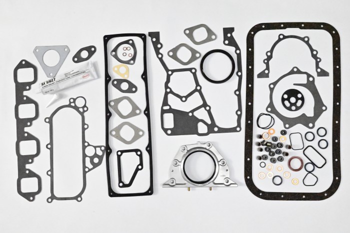 Zestaw uszczelek silnika Nissan QD32