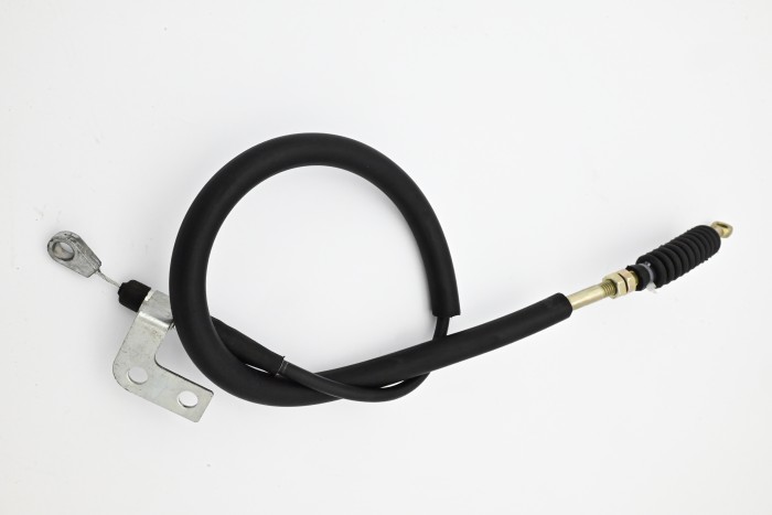 Linka sprzęgła Nissan D02