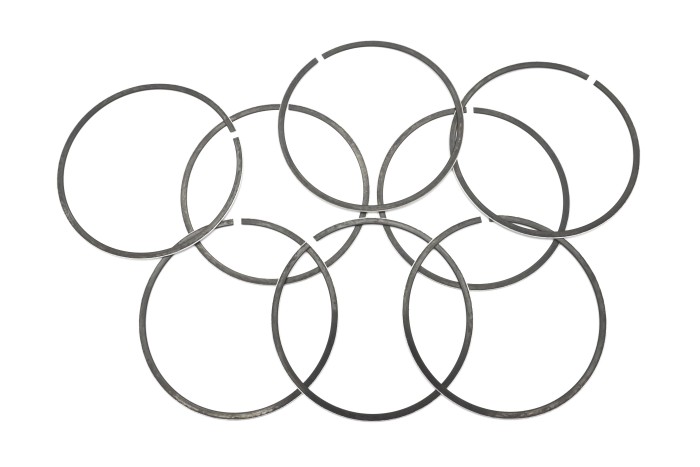 Pierścienie tłokowe silnika SD22 STD typ B