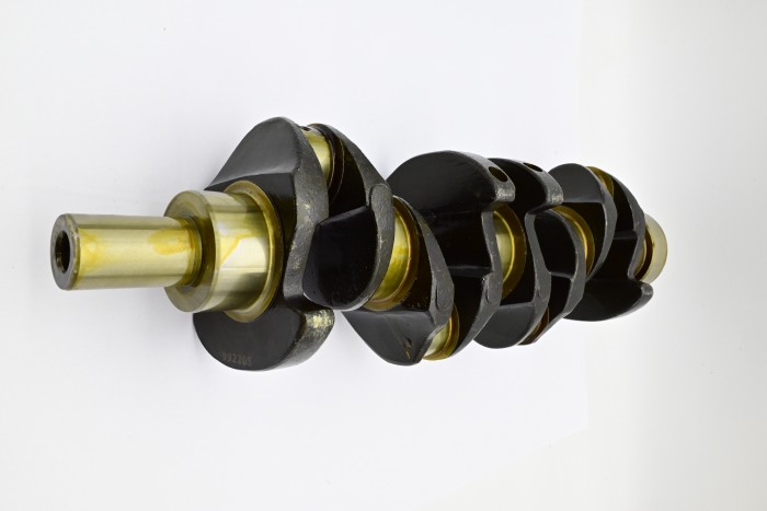 Wał korbowy Nissan K25