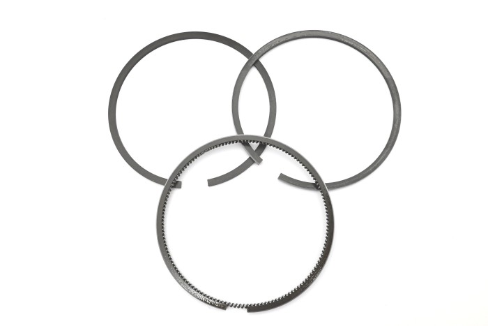 Pierścienie tłokowe silnika S4S STD typ B