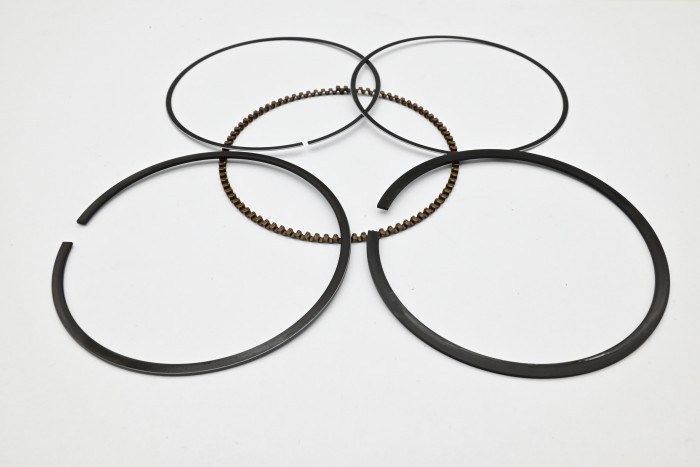 Pierścienie tłokowe Nissan K25 STD typ B