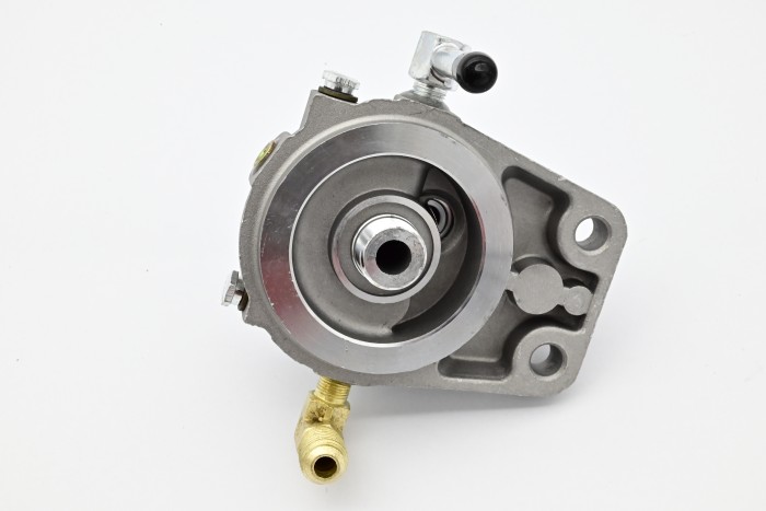 Pompa paliwa Nissan SD25