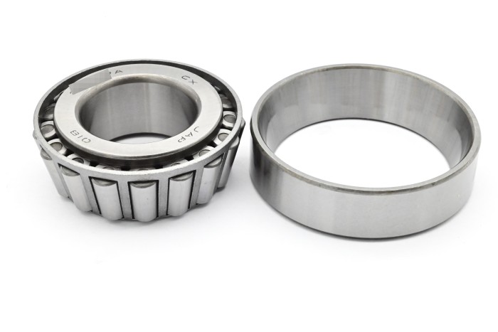 Łożysko zewnętrzne piasty tył Nissan D02 od 2005