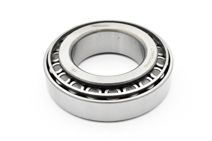 Łożysko wewnętrzne piasty tył Nissan D02 od 2005