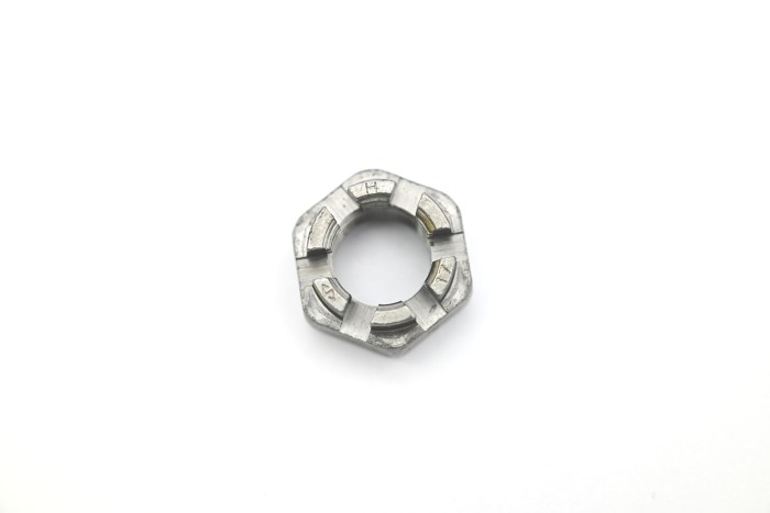 Nakrętka koronowa końcówki drążka Toyota 5FG/FD10-18 prawa