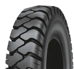 Opona pneumatyczna 8.15-15 / 28x9-15 Deestone