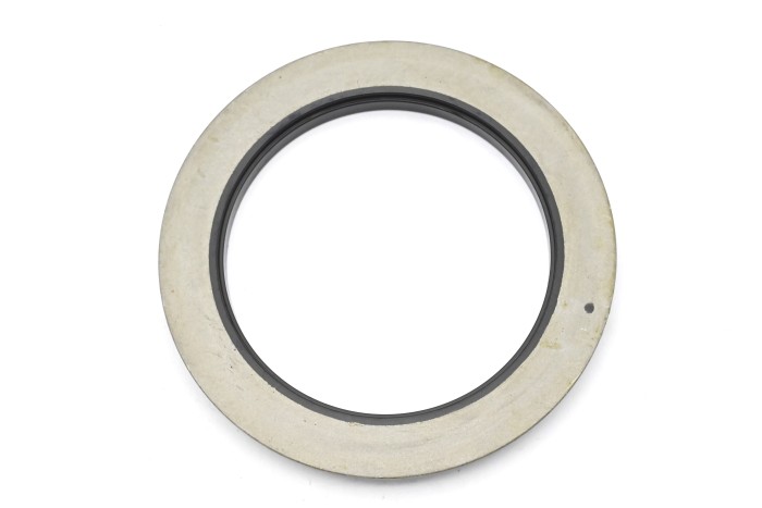 Uszczelnienie piasty tył Mitsubishi FG/FD20-30N