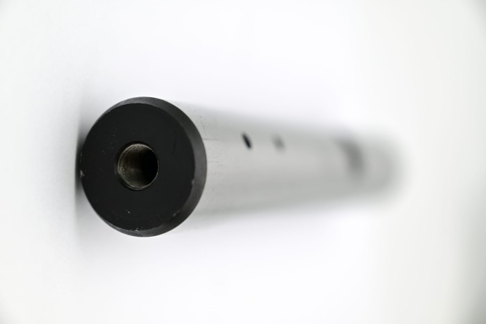 Sworzeń zwrotnicy Heli H2000 (20-35)