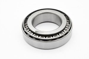 Łożysko wewnętrzne piasty tył Nissan H02