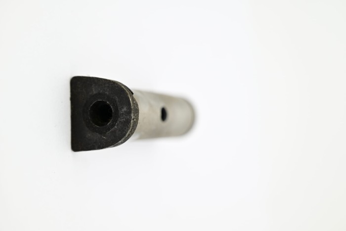 Sworzeń łącznika Nissan H02 (92-)