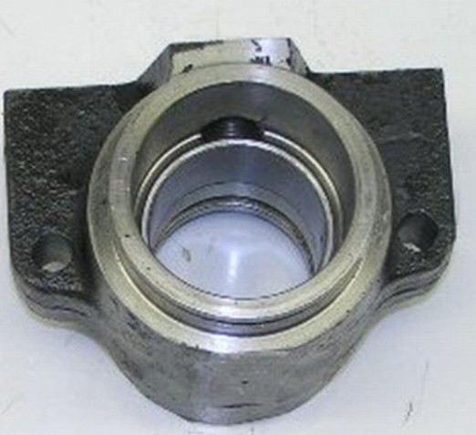 Głowica cylindra siłownika skrętu Nissan 1F1