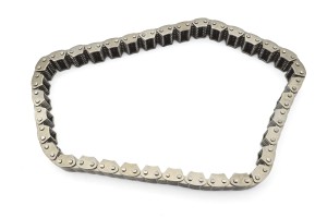 Łańcuch napędu pompy Nissan K15 typ A