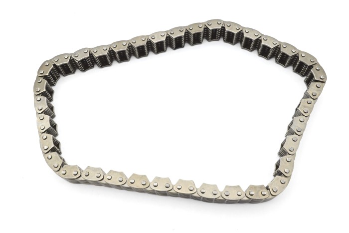 Łańcuch napędu pompy Nissan K15 typ A