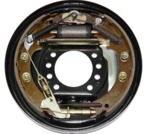 Układ hamulcowy Nissan D02 prawy (00-04)