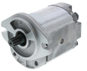 Pompa hydrauliczna Nissan J02S