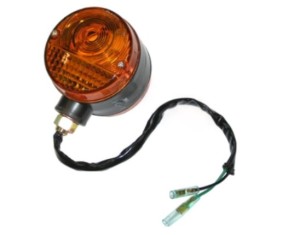 Lampa kierunkowskazów Nissan F05 - 24V  