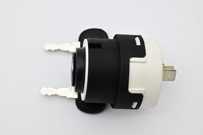 Stacyjka Linde 14603 (7 pinów)