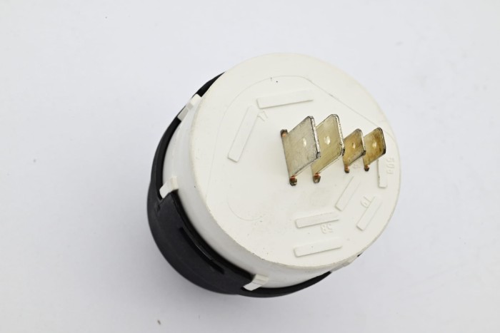 Stacyjka Linde 14603 (7 pinów)