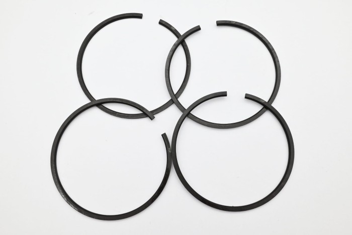 Pierścienie tłokowe Mitsubishi 4G33 1,00 typ A 