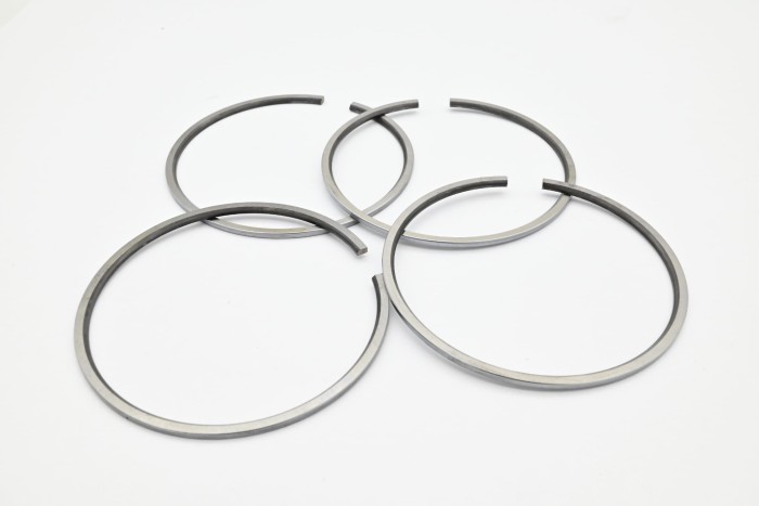 Pierścienie tłokowe Mitsubishi 4G33 0,50 typ B