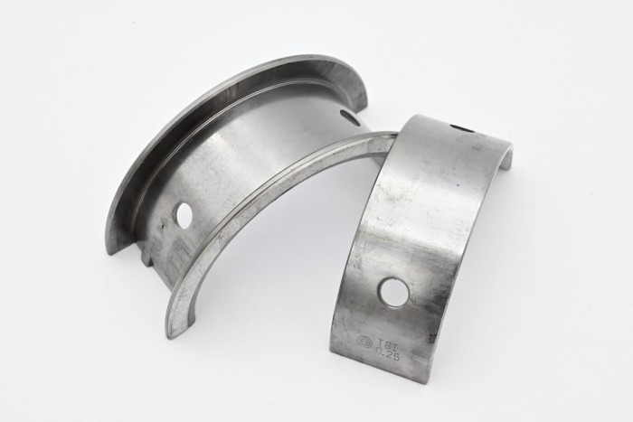 Panewki główne Mitsubishi 4G33 0,25 typ B