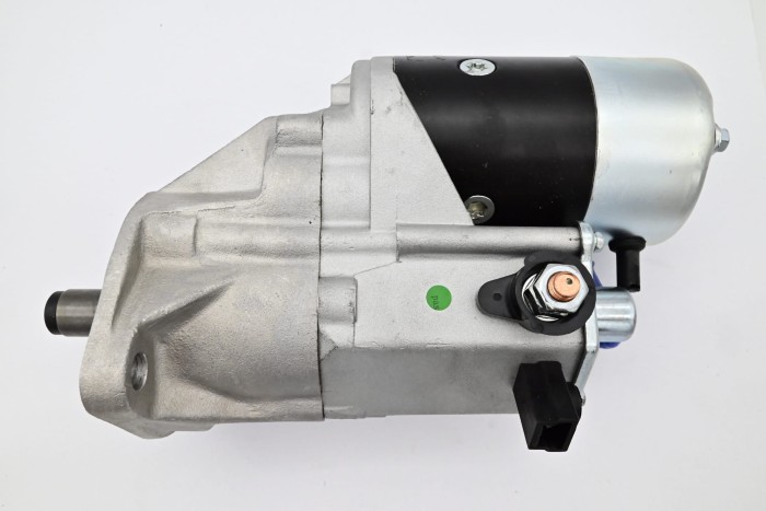 Rozrusznik Toyota 2FD25