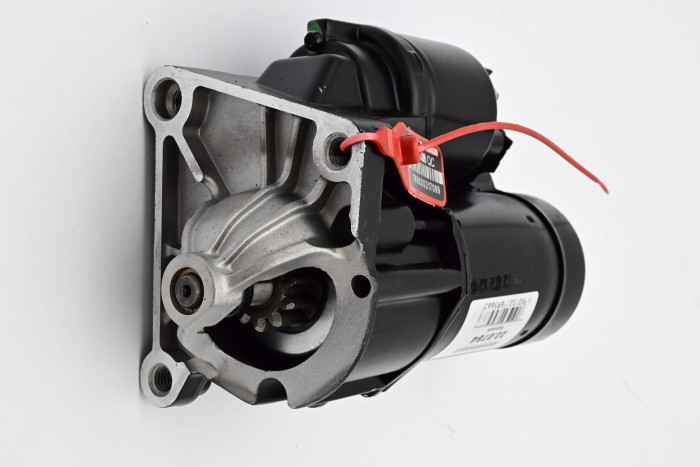 Rozrusznik Renault F3R