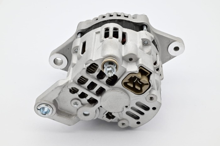 Alternator Yale B810