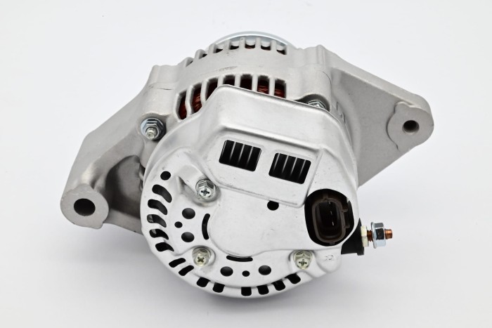 Alternator BT C4G350 (4Y)