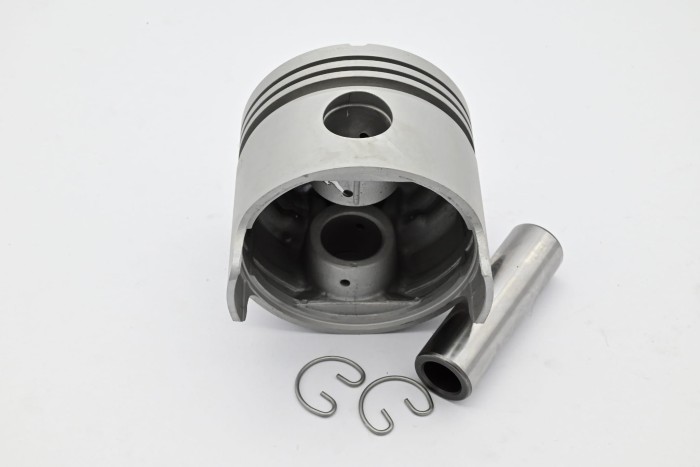 Tłok silnika 4P 1,00