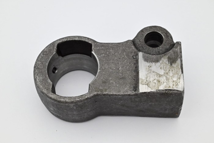 Główka siłownika pochyłu Hyundai HLF/HDF25-5